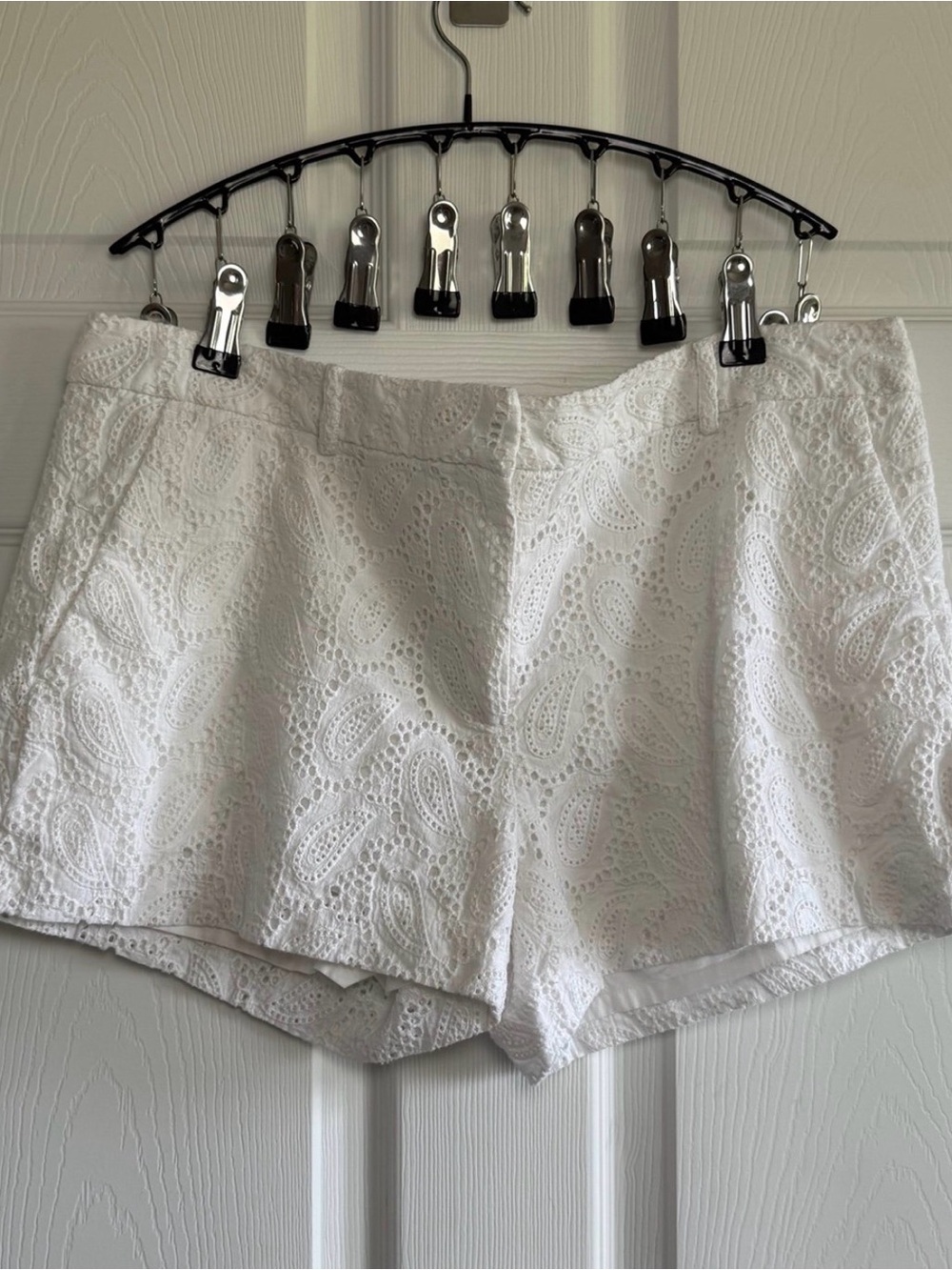Michael Kors Eyelet Paisley Shorts Sz 12